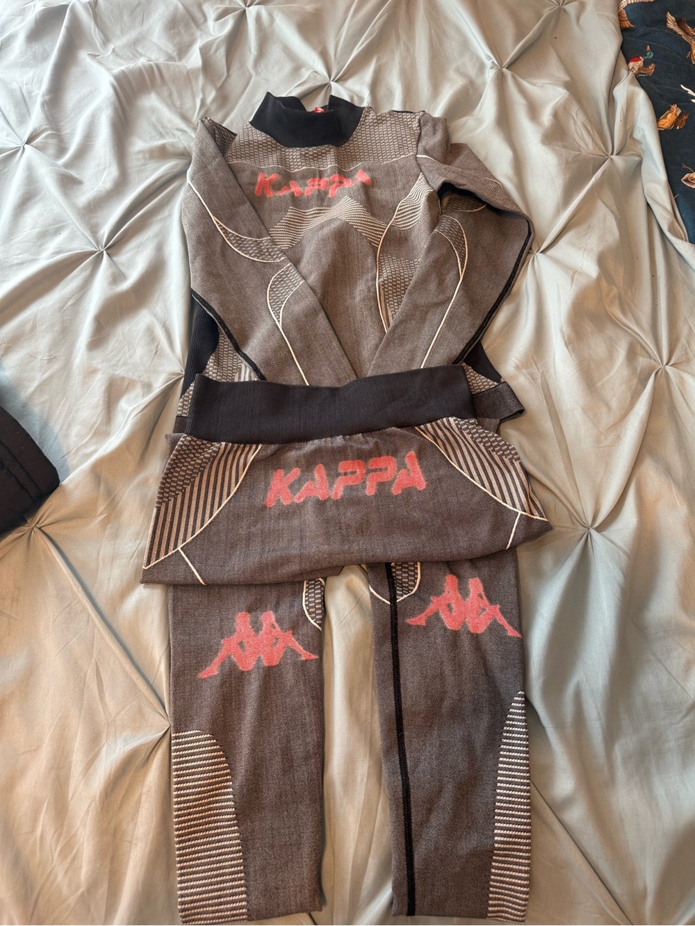 Kappa Women’s Stretch Grey and Pink Logo Workout Set